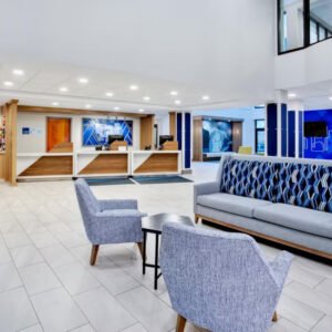 holiday-inn-express-and-suites-belleville-9424665687-4x3